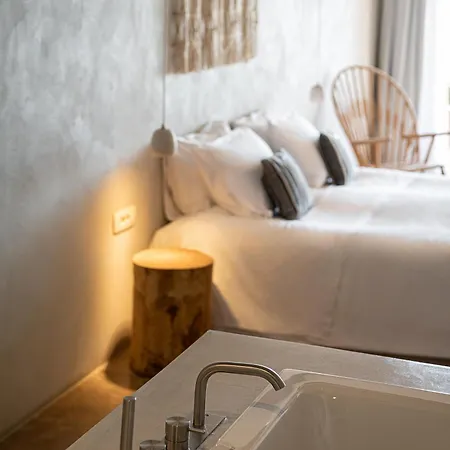 The Theodore Boutique Hotel- Adults Only 16